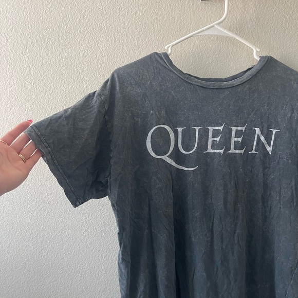 Vintage Style Queen Band T shirt - Picture 2 of 6